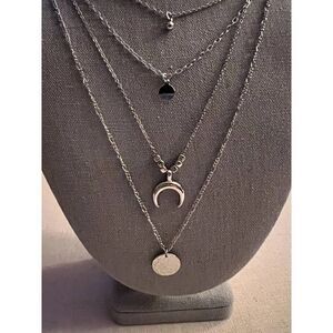 Vertical Collective 4 layer lariat necklace NWT
